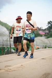 BIB: 8038, 8242
                            <button type="button" onclick="openModal(18895441)" class="btn btn-primary btn-sm float-right btn-popup" data-toggle="modal" data-target=".modal-high-quality">
                        <i class="fas fa-shopping-cart"></i> Add to Cart
                    </button>
                                            <button type="button" onclick="isThisMe(18895441, true)" class="btn btn-success btn-sm float-right btn-popup btn-isme hidden" data-toggle="tooltip" data-placement="bottom" title="นี่คือรูปของคุณใช่ไหม คลิกที่นี่เพื่อเอาเข้าอัลบั้ม">
                        <i class="fas fa-plus"></i> Add to album
                    </button>
                    <button type="button" onclick="isThisMe(18895441, false)" class="btn btn-warning btn-sm float-right btn-popup btn-isnotme hidden">
                        <i class="fas fa-ban"></i> Remove from album
                    </button>